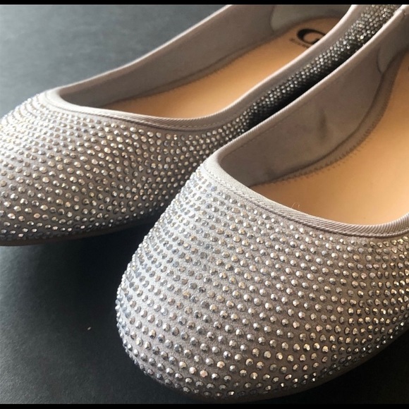 Gianni Bini Studded Flats - Picture 2 of 3